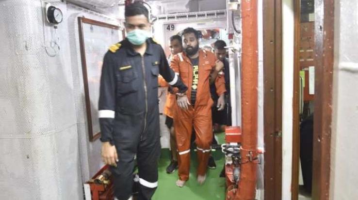 Cyclone-Tauktae-BARGE-P-305-INDIA NEWS-MAY-20-2021