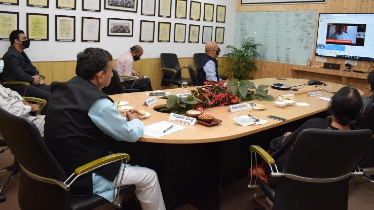 Solan: 'Center of Excellence for Direct Selling in Academics' inaugurated at Shoolini University