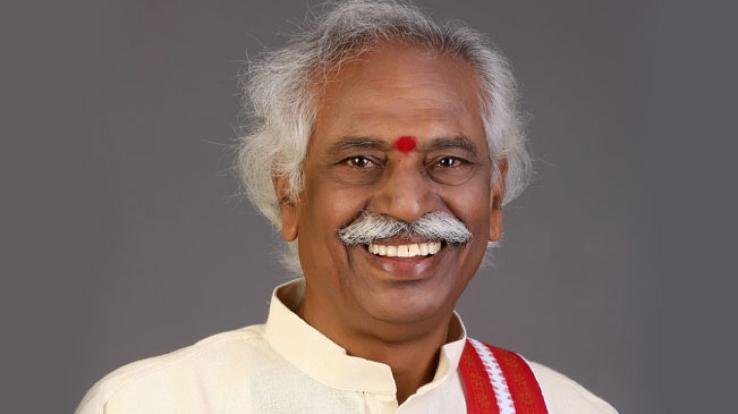 Governor-releases-book-of-Dr-Avinash-Rai-Khanna