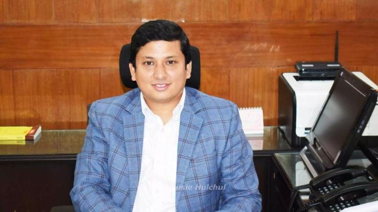 Virtually meeting with all the sub-divisional officers of the Deputy Commissioner Shimla Aditya Pradesh