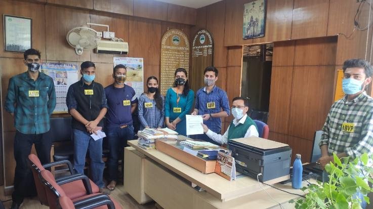 परीक्षा परिणामों को शीघ्र घोषित करने हेतु एबीवीपी ने परीक्षा नियंत्रक को सौंपा ज्ञापन: विशाल