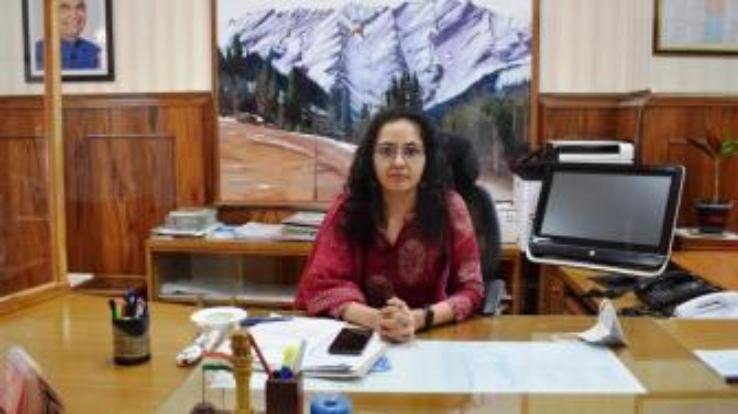   सोलन: कोविड-19 महामारी के दृष्टिगत छूट तथा प्रतिबन्धों के सम्बन्ध में आवश्यक आदेश जारी