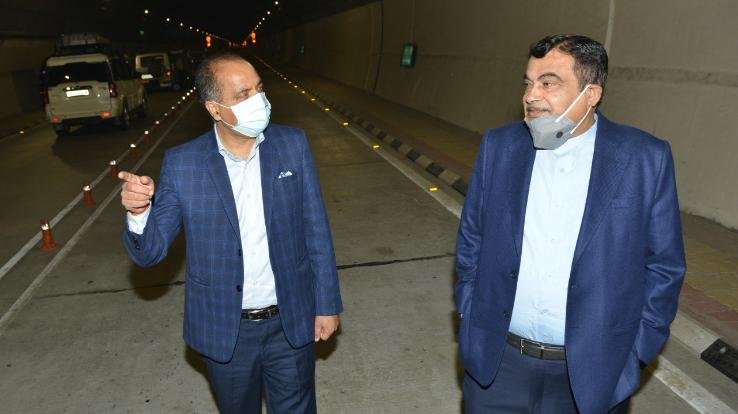 Union Minister Nitin Gadkari and Chief Minister visited Atal Tunnel Rohtang