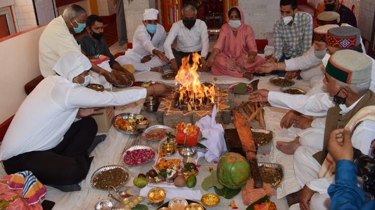 शूलिनी मेला के अवसर पर उपायुक्त ने की सभी की सुख-समृद्धि की कामना