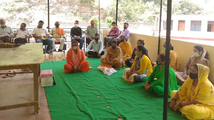 दाड़लाघाट : ऑनलाइन संगोष्ठी से किसानों व बागवानों को प्राकृतिक विधि से खेती-बाड़ी करने के लिए किया गया प्रेरित