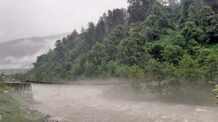 हिमाचल : प्रदेश में 4 जुलाई को भारी बारिश का अलर्ट, 9 जुलाई तक मौसम खराब