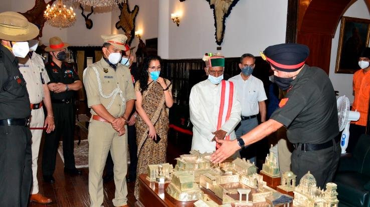 राज्यपाल ने सीआरईआई कसौली के अनुसंधान कार्यों को सराहा