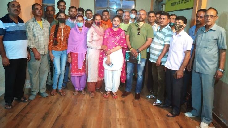 कुनिहार: सवर्ण आयोग गठन की मांग को लेकर बैठक आयोजित 