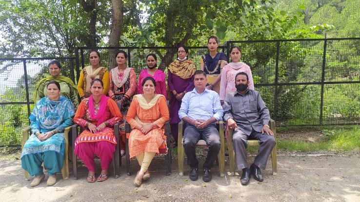 दाड़लाघाट : स्कूल प्रबंधन समिति की नई कार्यकारिणी का गठन 