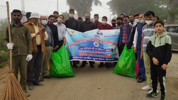 शिमला : कोटी व नालदेहरा में आयोजित किया गया स्वच्छता अभियान