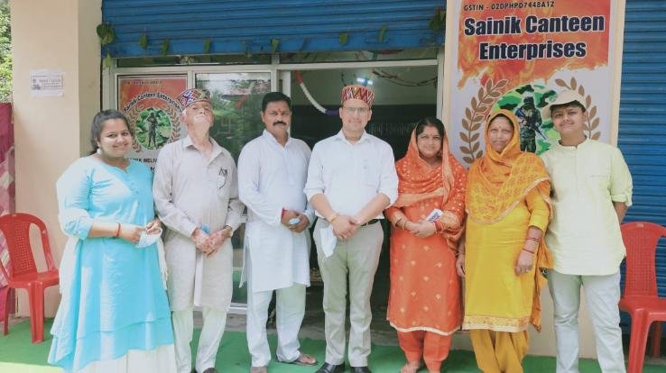 पालमपुर : भलेड़ नगरी में खुली सैनिक कैंटीन, एसडीएम ने किया शुभारंभ