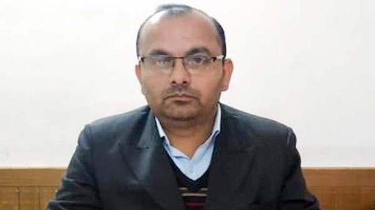 Congress Secretary Harikrishna Himral took a jibe at the government