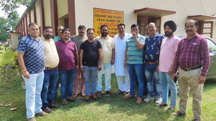 टेरेस : पंजाब स्टेट कर्मचारी जदेबंन्दी तलवाड़ा ने की बैठक