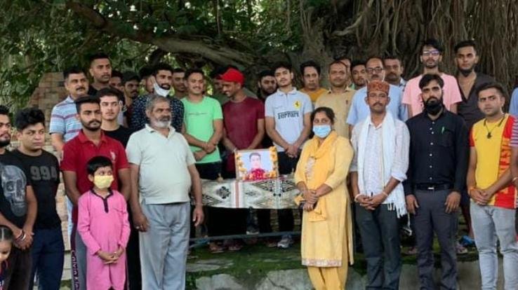 देहरा : सकरी में याद किये शहीद कैप्टन विक्रम बत्रा 