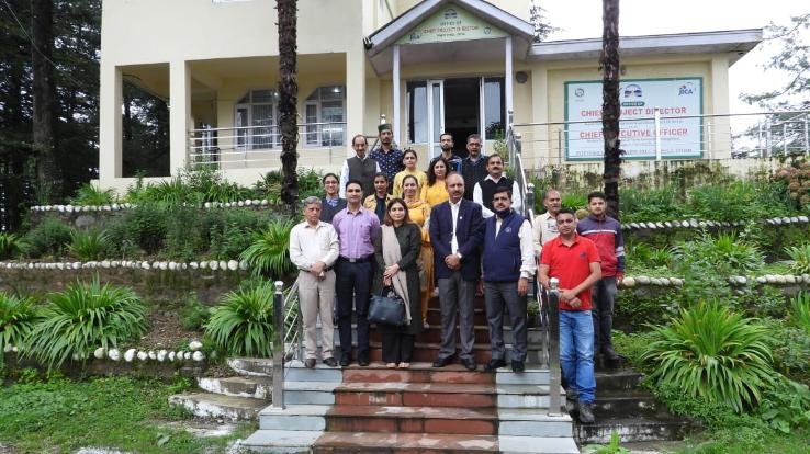 शिमला : पेन्सिलवेनिया राष्ट्रमण्डल की भारत और संयुक्त अरब अमीरात की विशेष दूत कनिका चौधरी ने किया जायका मुख्यालय वन विभाग पोटर हिल का दौरा