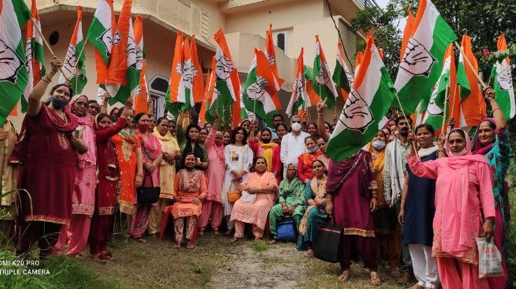 Jwalamukhi: Women will play an important role in the 2022 assembly elections-Sanjay Ratna
