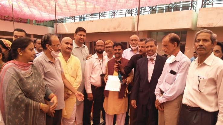 ज्वालामुखी: ओबीसी का प्रतिनिधि मण्डल राम लोक घनोटिया को मिला