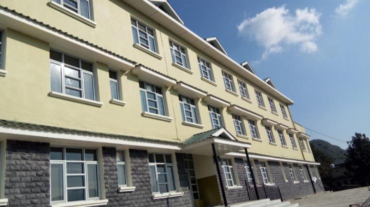 Dadlaghat: Community health center gathering dust for almost three years