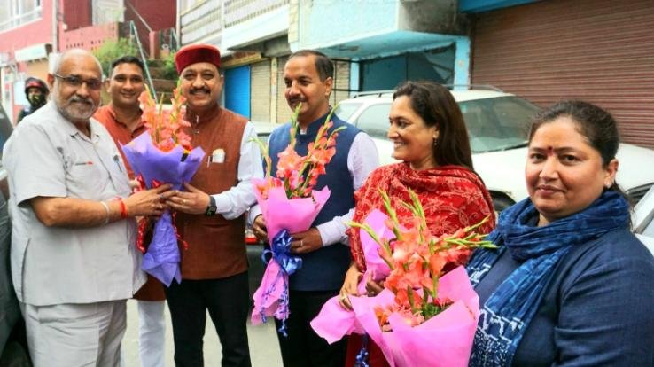 Senior BJP leaders reached Shimla for state office bearer meeting