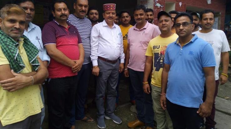 जसवां:परागपुर- राजिंदर राणा ने जयराम सरकार को गलत नियुक्तियों व महंगाई पर घेरा