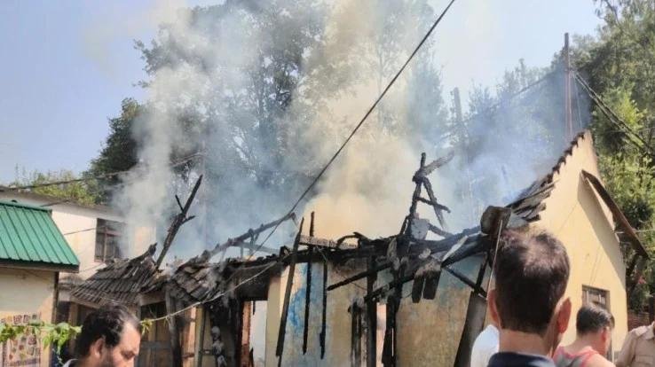 Fire in the depot of Forest Corporation of District Mandi, two rooms of the office burnt to ashes