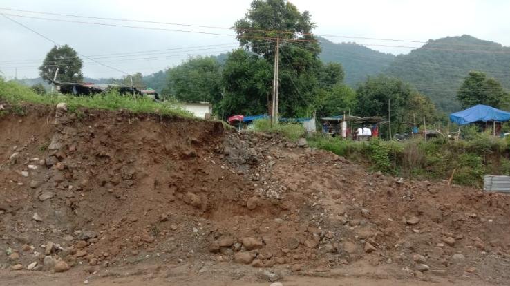 Jwalamukhi: On uprooting the stairs, Aam Aadmi Party opened its front