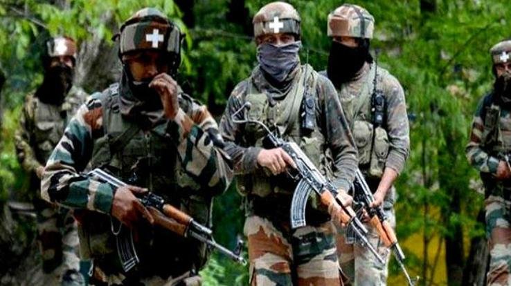 A big success for the soldiers in Jammu and Kashmir's Pulwama, a terrorist of Lashkar-e-Taiba arrested