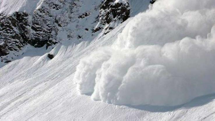 Uttarakhand: Navy team went to climb Mount Trishul, hit by avalanche