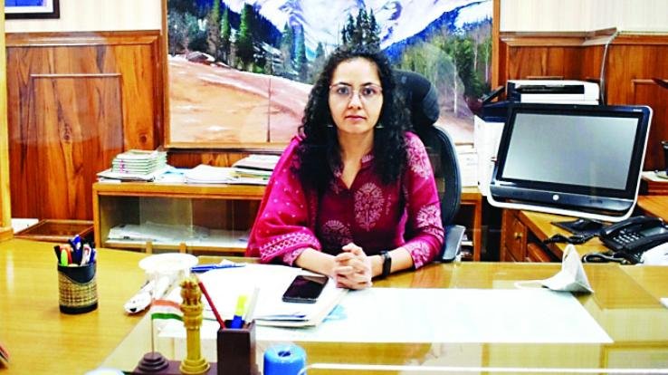 Solan: Compliance with Model Code of Conduct is mandatory for all - Kritika Kulhari