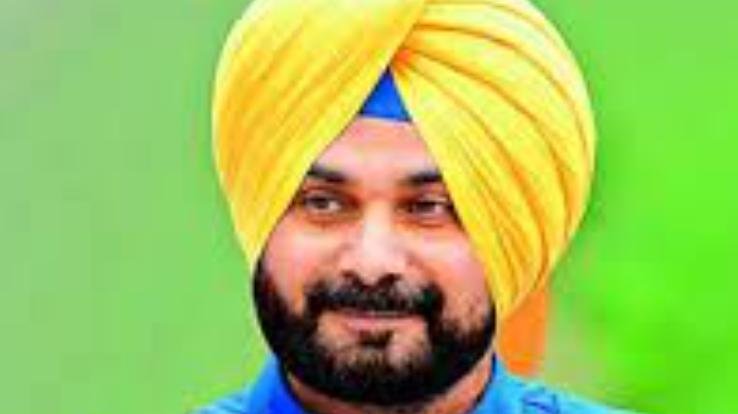 Navjot Singh Sidhu adamant on going to Lakhimpur, police did not give permission to proceed