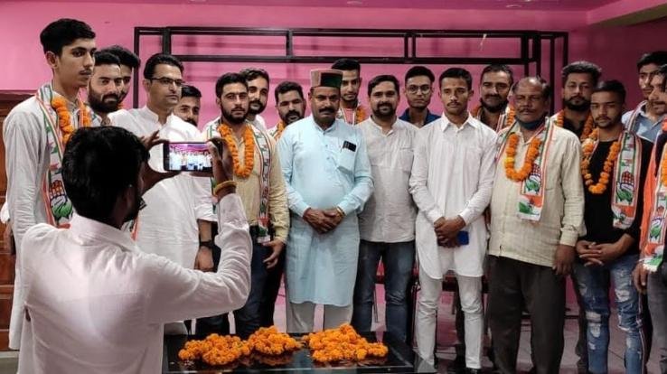 Jaswan: Before the assembly elections, Jaswan-Pragpur BJP got a big setback