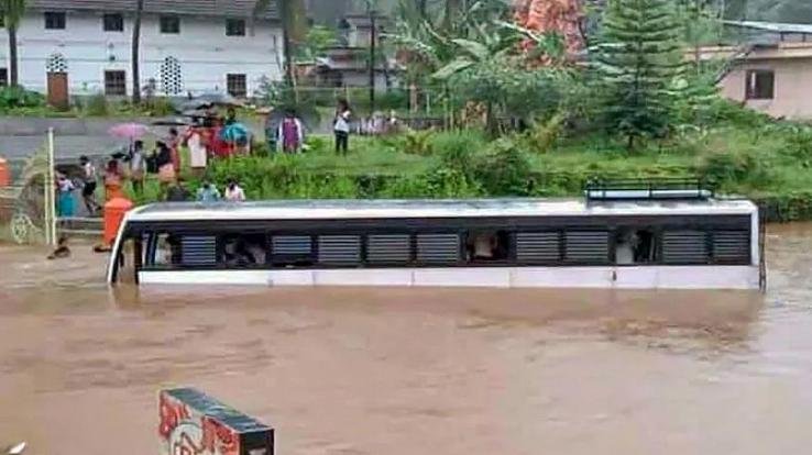 Rivers in spate in many districts of Kerala, 9 bodies recovered so far in Kottayam, rescue operation underway