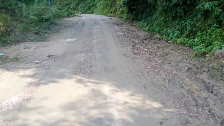 Volcano: Local public upset due to poor condition of road from Khundia to Tigri Pehari Gloti