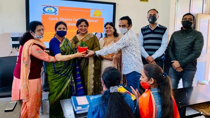 Mataur: A special program was organized in the college regarding mental health.