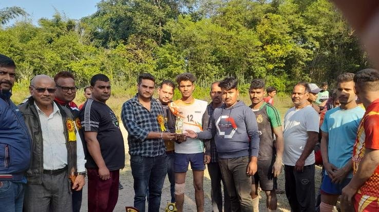 ज्वालामुखी : जखोटा में आयोजित कब्बडी प्रतियोगिता में भुम्पल टीम विजेता