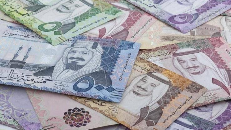 65,000 Saudi Riyals seized from a passenger at Hyderabad airport, arrested