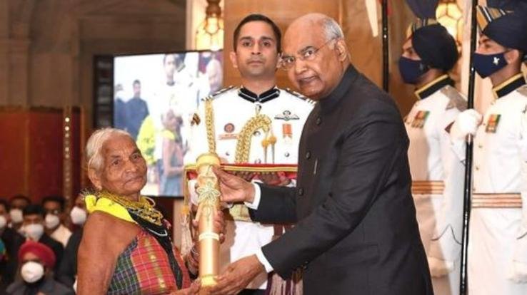 Tulsi Goda won everyone's heart with simplicity in Durbar Hall, know who is Tulsi Goda