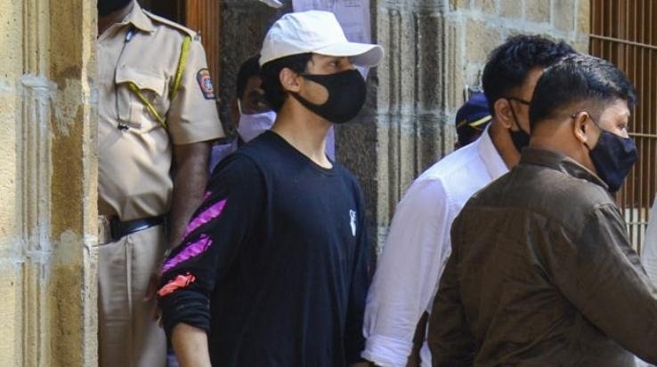 Aryan Khan reached the NCB office on Friday, the interrogation lasted till late night regarding the cruise drug case
