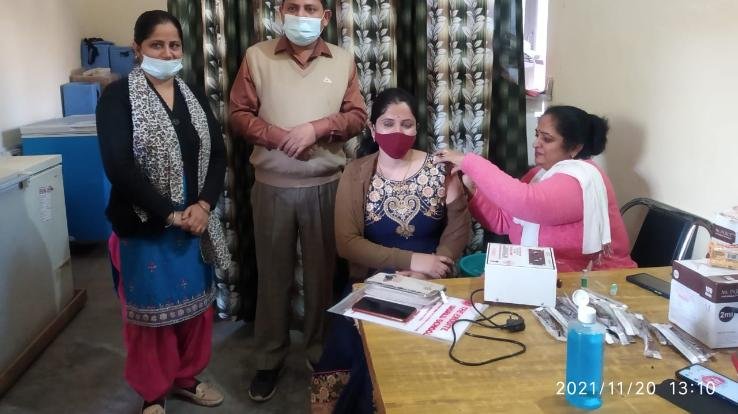 Kovid-19 vaccination will be done at 25 places in Paonta Sahib on November 21