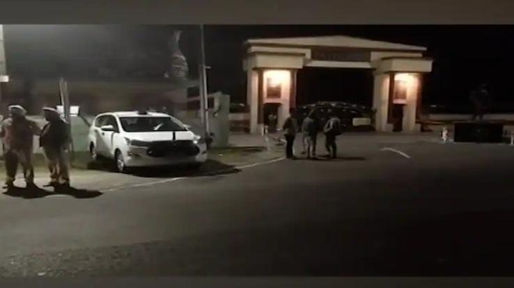 Punjab: Grenade attack at Triveni Gate of Army Camp in Pathankot, alert issued