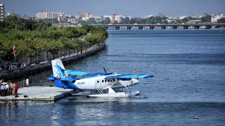 Civil Aviation Ministry plans to connect tourist and religious cities