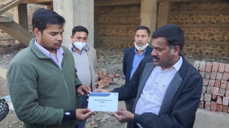 Solan: Chief Electoral Officer took stock of the construction work of EVM and VVPAT storage room in Kather