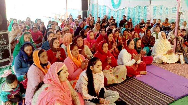 कुनिहार : शिव महापुराण कथा के 9 वे दिवस का समापन 