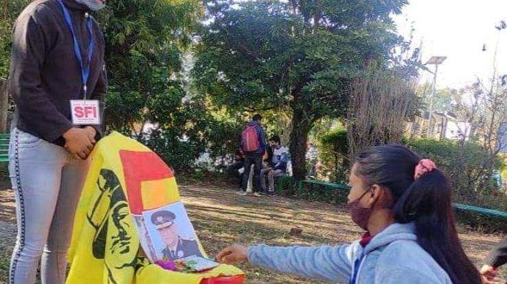 Joginder-Nagar-SFI-paid-tribute-to-the-brave-soldiers