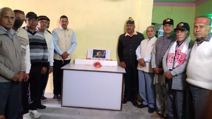 Jwalamukhi: Ex-servicemen organization Khundia pays tribute to General Vipin Rawat