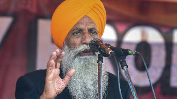 Farmer leader Gurnam Chadhuni launches 'Syukt Sangharsh Party' in Chandigarh