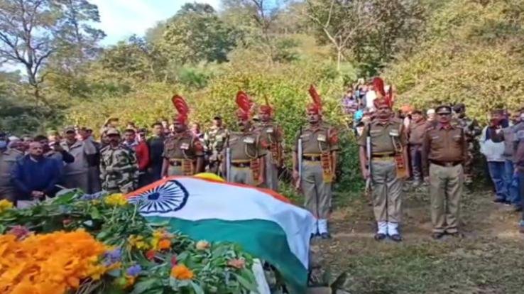 Kangra: The soldiers of Bhalad village were martyred in the firing from the Pakistan side.