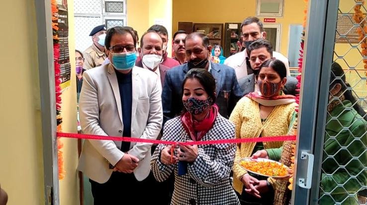Hamirpur: E-learning center launched in district library