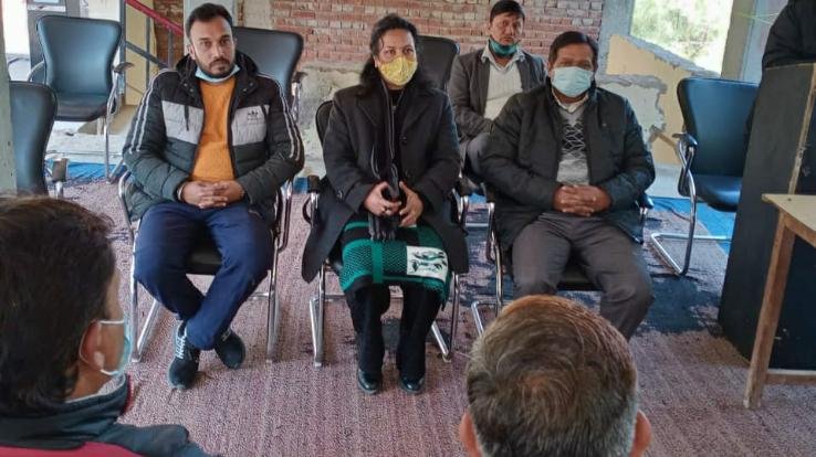 Darlaghat: Education dialogue meeting organized in Government Senior Secondary School, Panjal