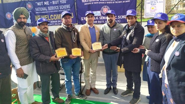 Seven day NSS annual camp started at SVN School Kunihar